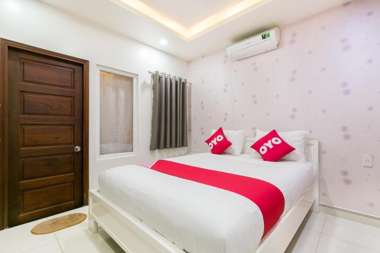 OYO 652 Monaco Hotel Cidade de Ho Chi Minh Exterior foto